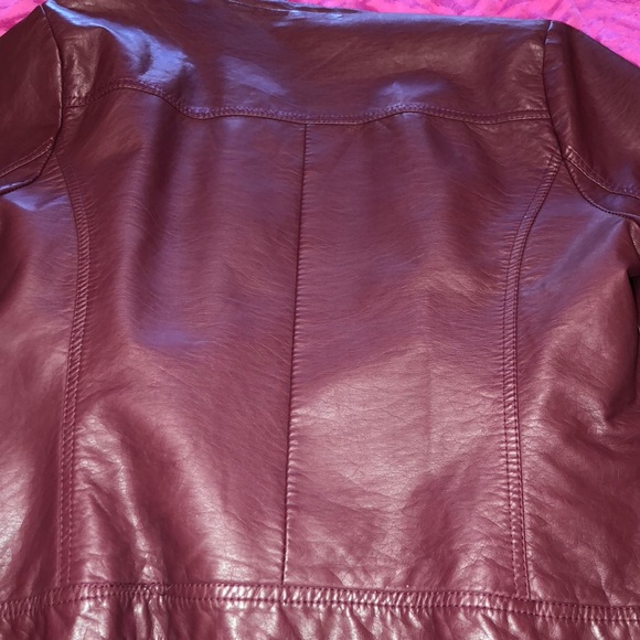 Jacket - Picture 2 of 3